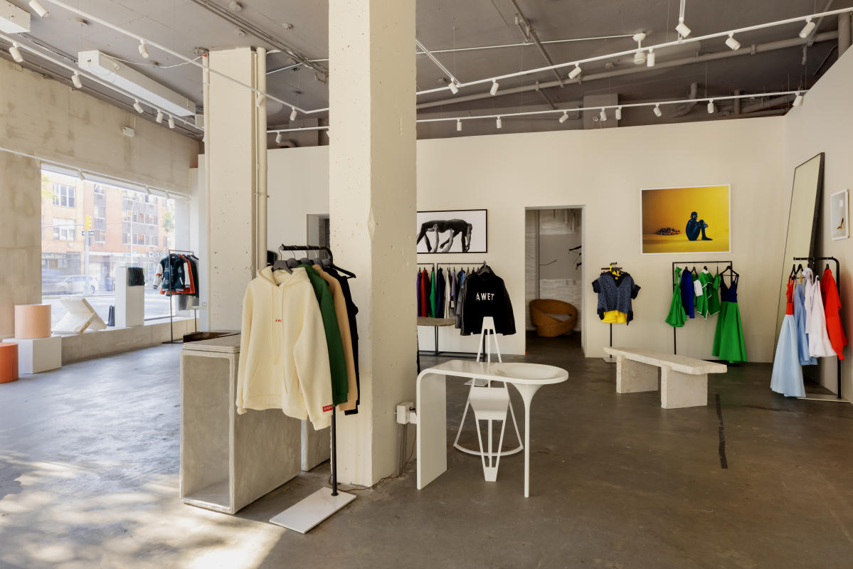 awet-expands-nyfw-showroom-featuring-black-owned-designers-–-yahoo-sports